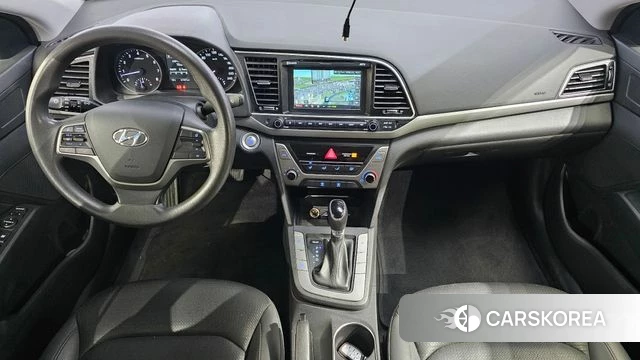 Hyundai Avante AD id 3943034 из Кореи 17