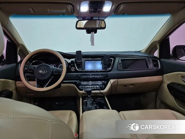Kia All New Carnival id 4718068 из Кореи 17