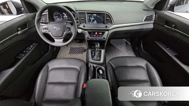 Hyundai Avante AD id 3656875 из Кореи 17