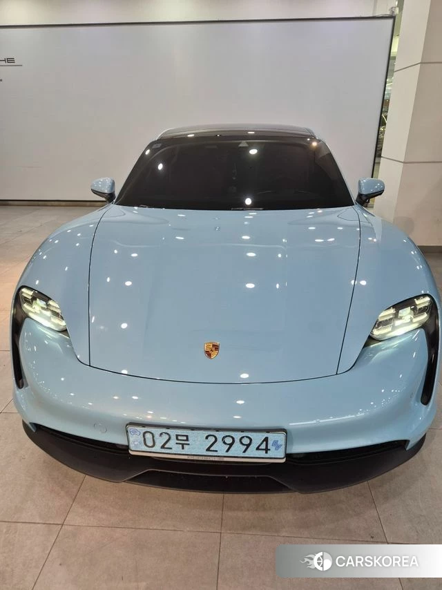 Porsche Taycan id 3914674 из Кореи 16