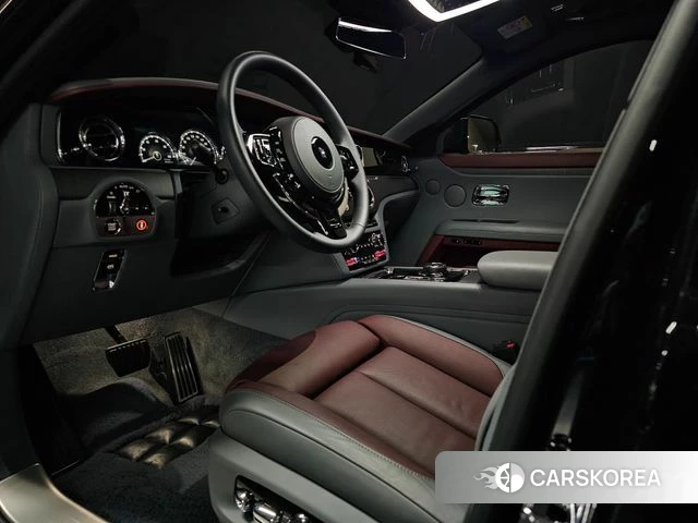 Rolls-Royce Ghost 2nd Generation id 3898118 из Кореи 17