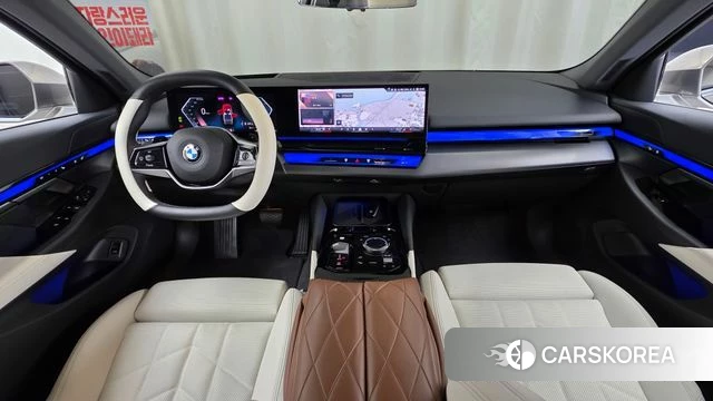 BMW 5 Series (G60) id 4681484 из Кореи 30