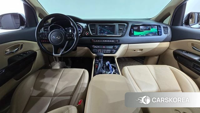 Kia The New Carnival id 4689398 из Кореи 30