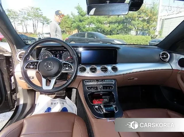 Mercedes-Benz E-Class W213 id 3356482 из Кореи 17