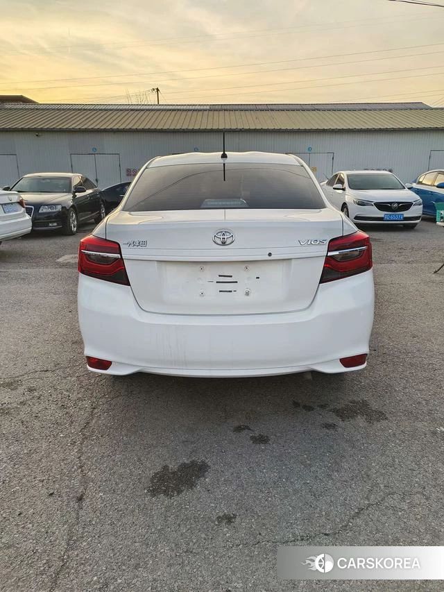 Toyota Vios id 4227918 из Китая 7