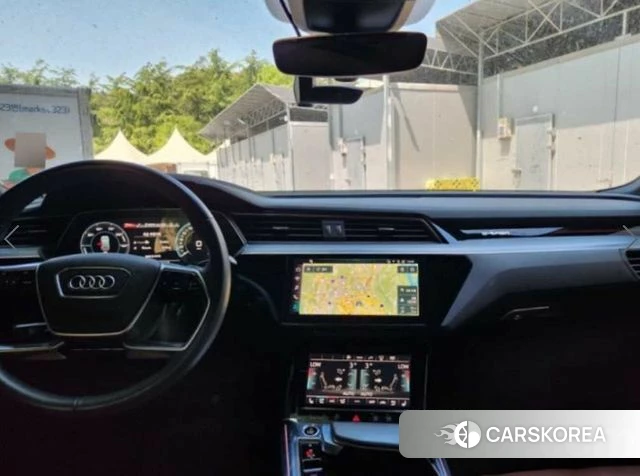 Audi e-Tron id 4249689 из Кореи 7