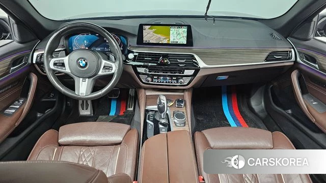 BMW 5 Series (G30) id 3801099 из Кореи 17