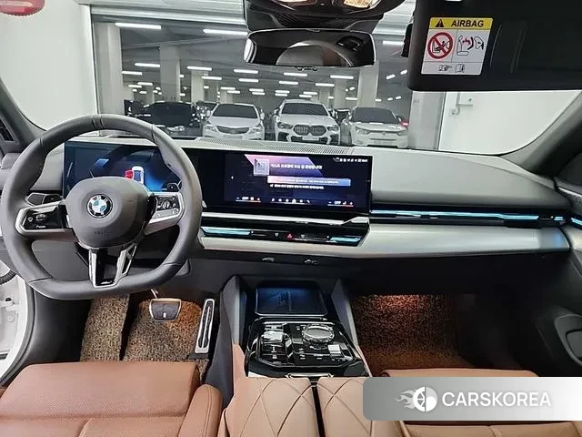 BMW 5 Series (G60) id 3031416 из Кореи 9