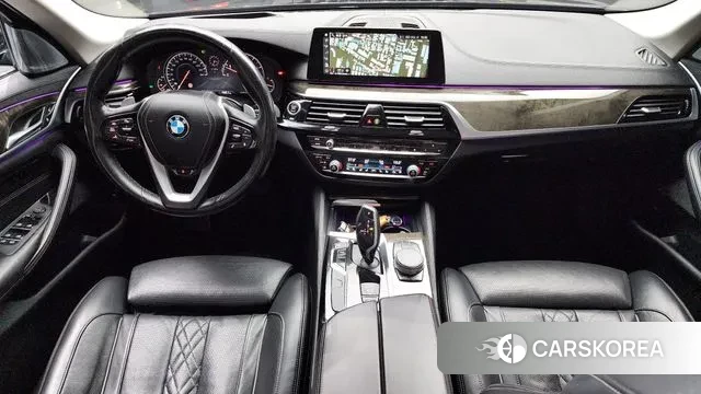 BMW 5 Series (G30) id 3494518 из Кореи 17