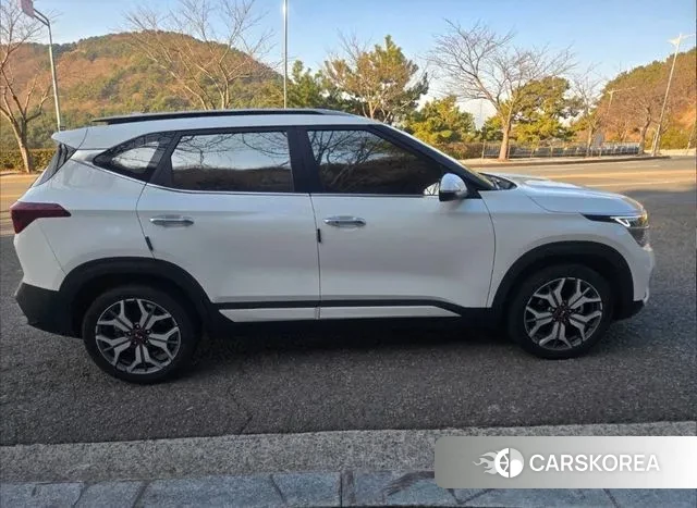 Kia Seltos id 3733649 из Кореи 11