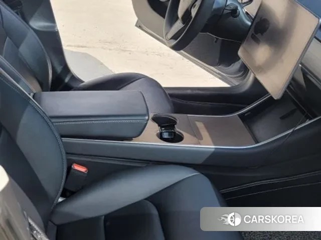 Tesla Model 3 id 3708789 из Кореи 17