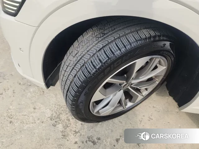 Audi e-Tron id 3690722 из Кореи 17