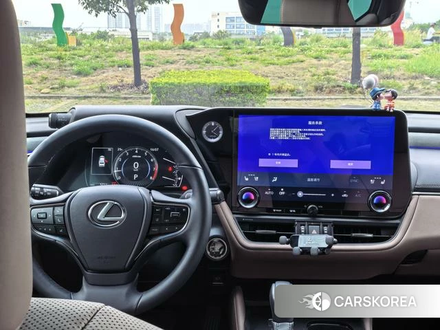 Lexus ES id 4277368 из Китая 7