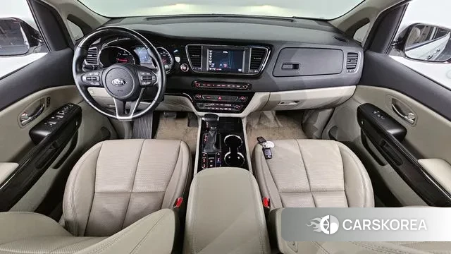 Kia The New Carnival id 3582773 из Кореи 17