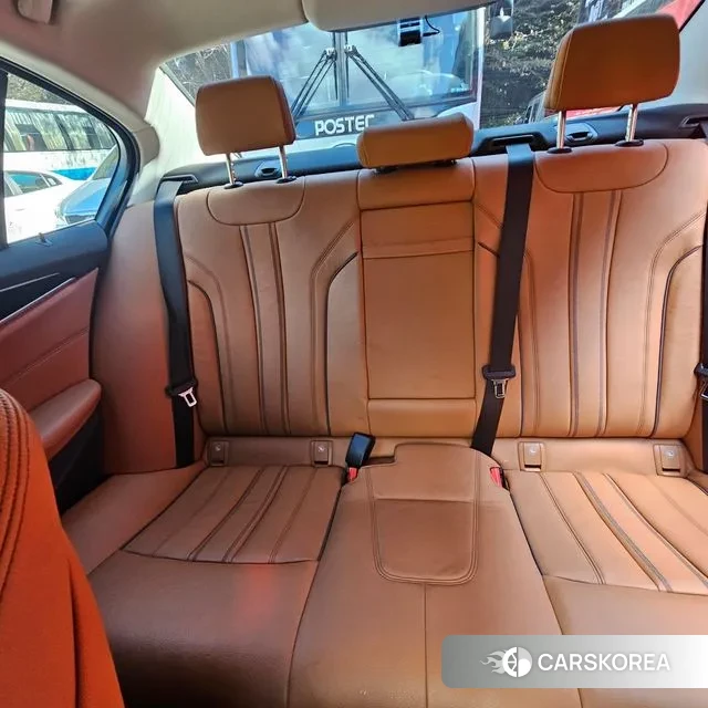 BMW 5 Series (G30) id 3340981 из Кореи 7