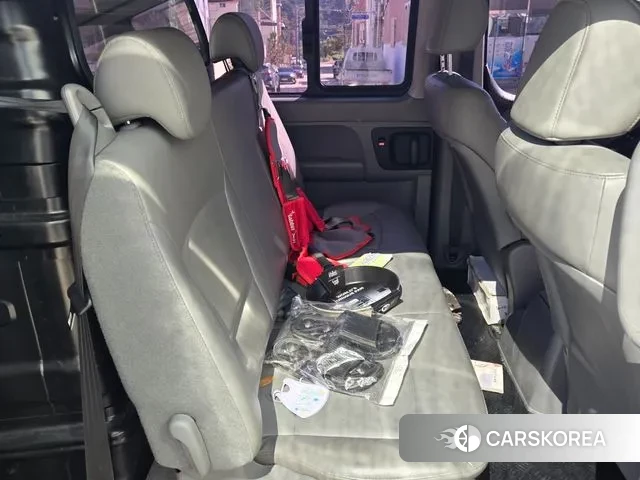 Hyundai The New Grand Starex id 3531328 из Кореи 7