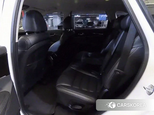 Kia The New Sorento id 3162012 из Кореи 17