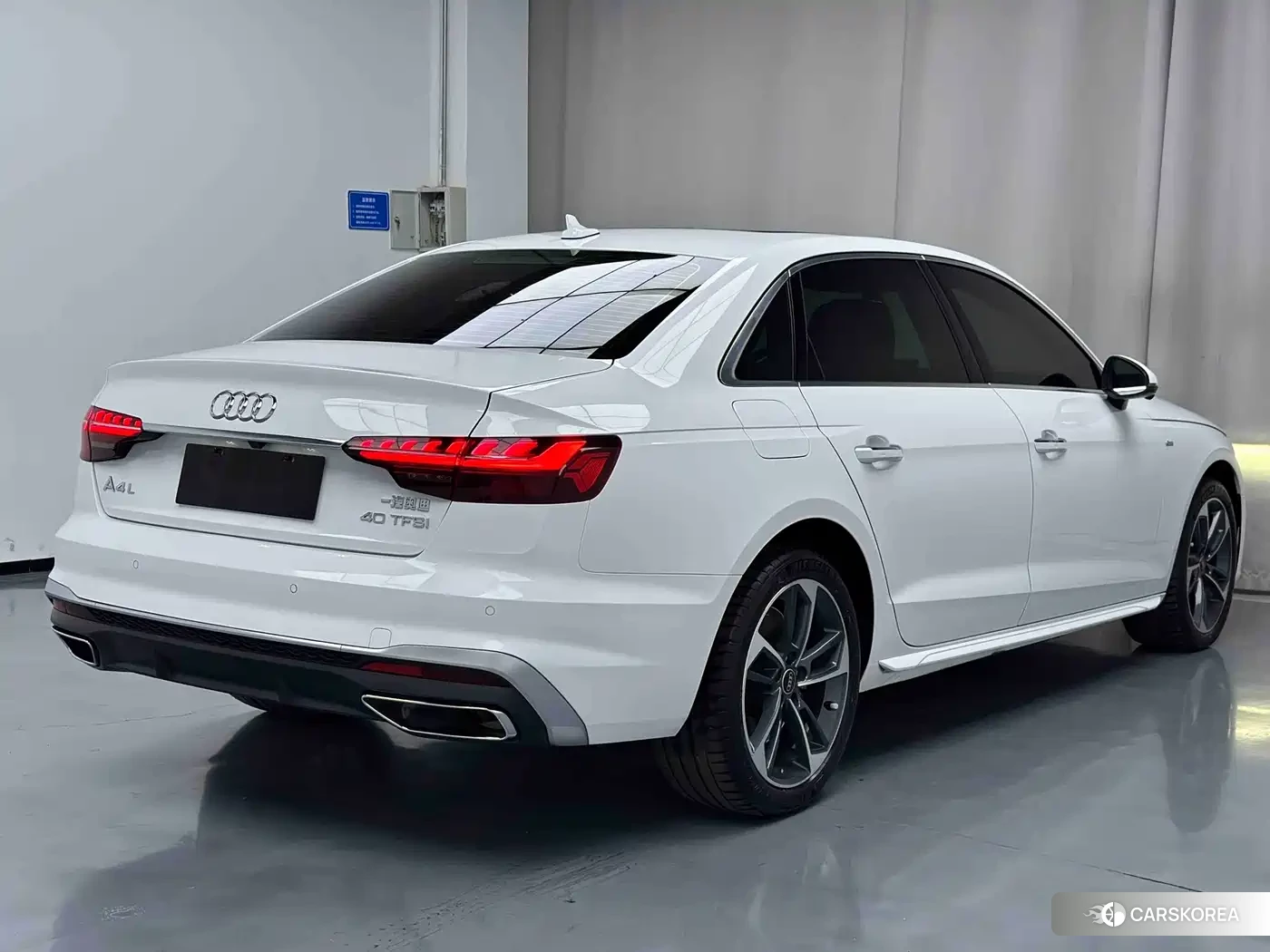 Audi A4L id 4589270 из Китая 7