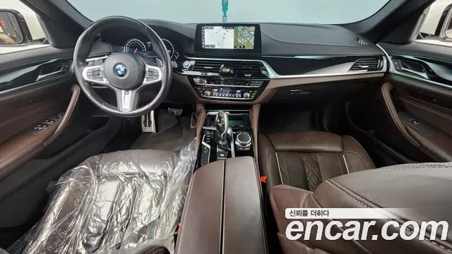 BMW 5 Series (G30) id 2892159 из Кореи 17