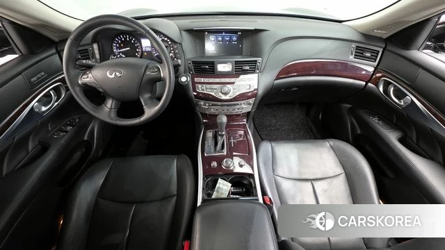 Infiniti Q70 id 3845179 из Кореи 17