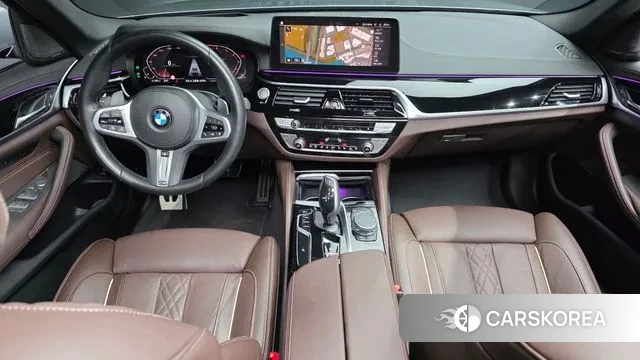 BMW 5 Series (G30) id 3770761 из Кореи 17