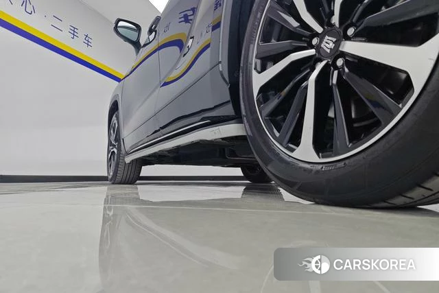 Toyota Crown Lufang id 3908533 из Китая 14