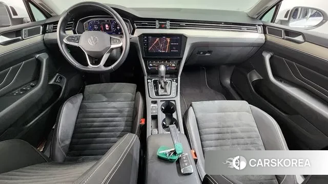 Volkswagen Passat GT (B8) id 3681324 из Кореи 17