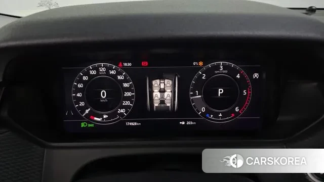 Land Rover Range Rover Velar id 3617246 из Кореи 17