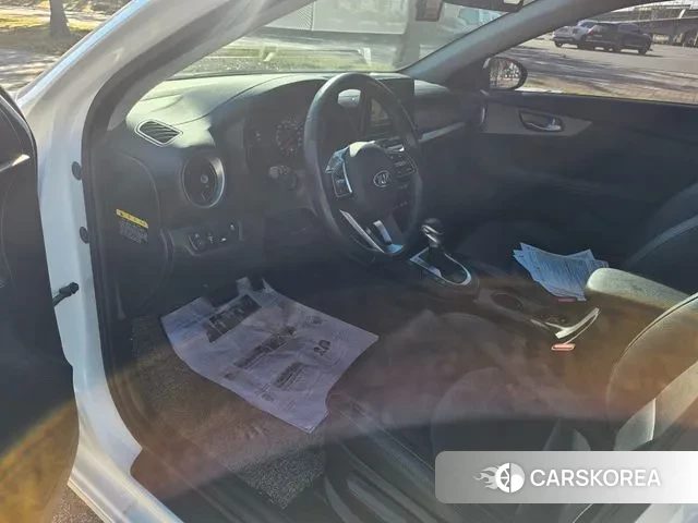 Kia Come New K3 id 3319321 из Кореи 13