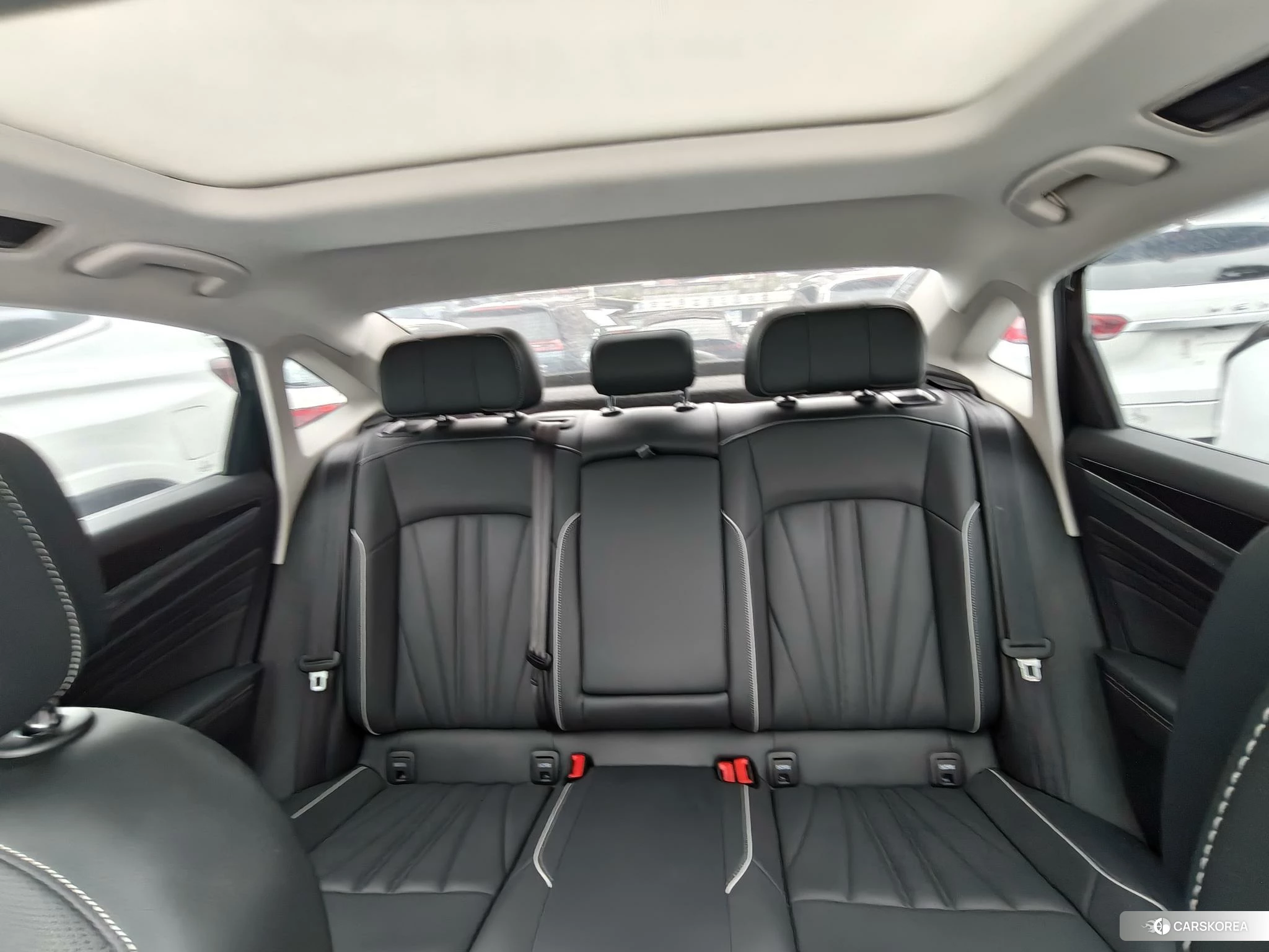 Volkswagen Passat id 4461662 из Китая 14
