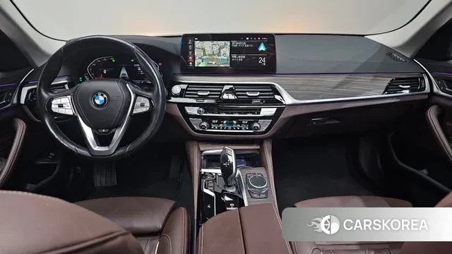 BMW 5 Series (G30) id 3401840 из Кореи 17