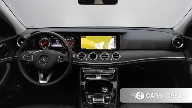 Mercedes-Benz E-Class W213 id 4652395 из Кореи 17