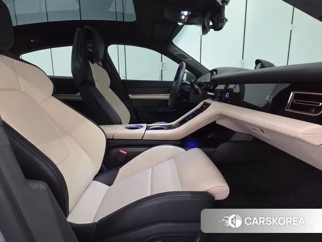 Porsche Taycan id 3731394 из Кореи 9