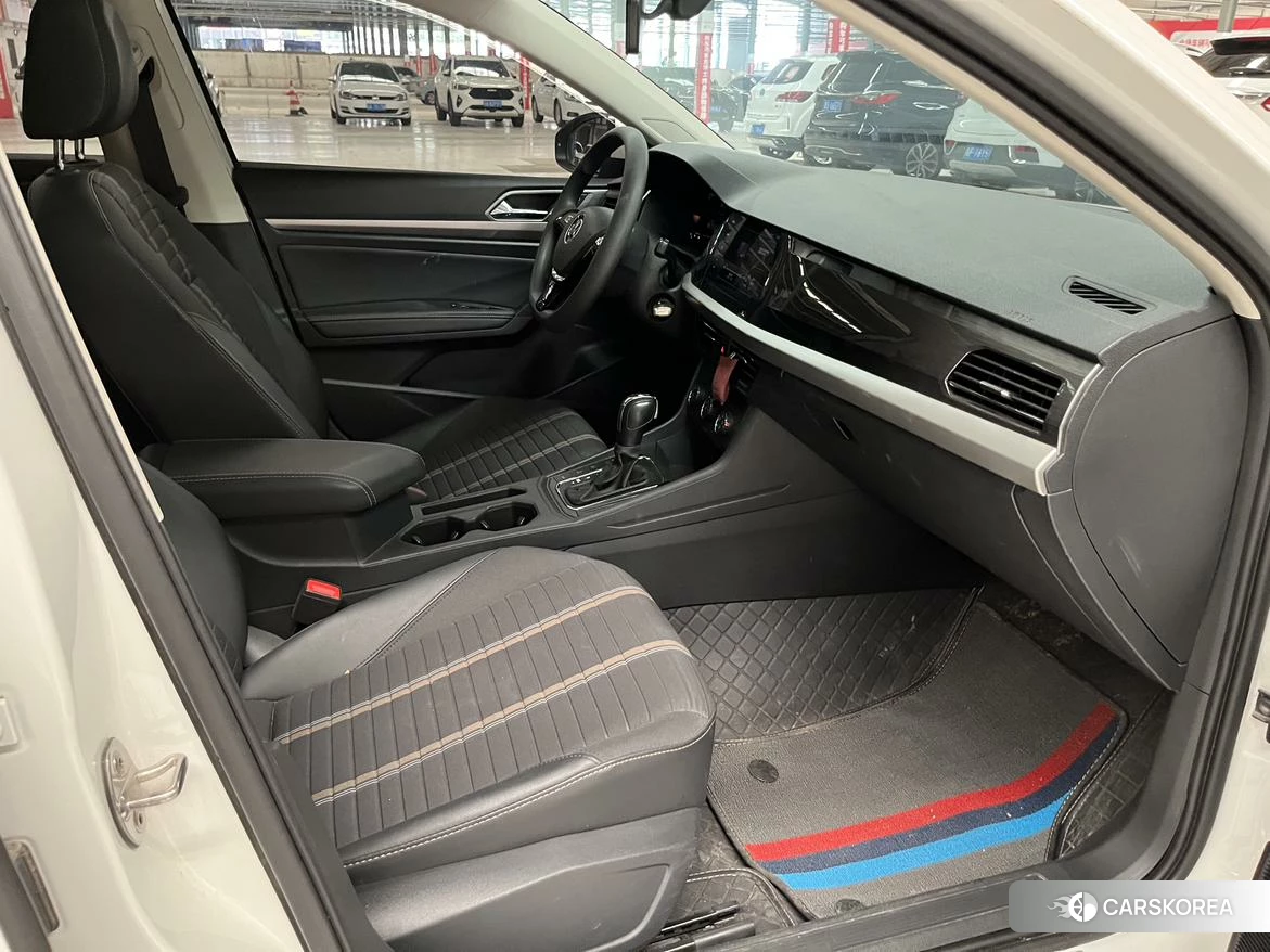 Volkswagen Lavida id 4515087 из Китая 14