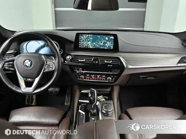 BMW 5 Series (G30) id 4269556 из Кореи 17