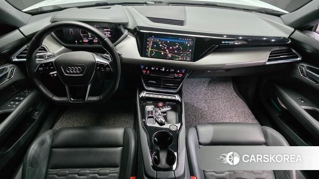 Audi e-Tron GT id 4344063 из Кореи 32