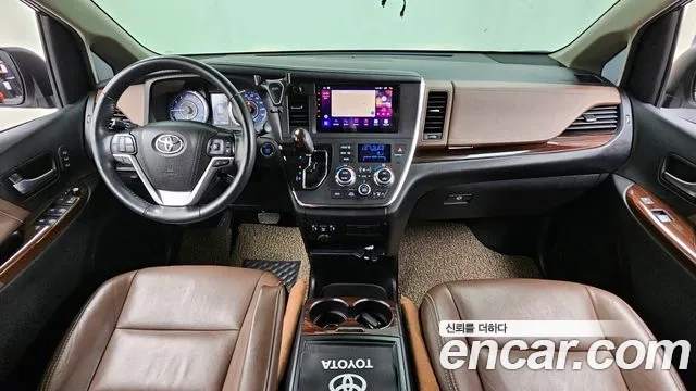 Toyota Sienna id 2876684 из Кореи 17