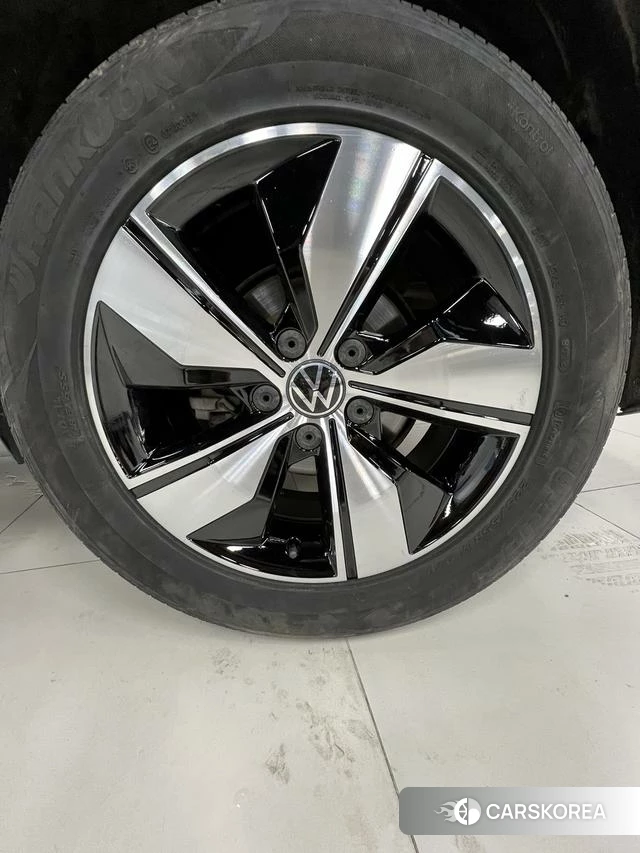 Volkswagen Tuyue id 4264664 из Китая 21