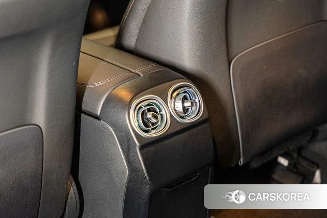 Mercedes-Benz Class C id 4272885 из Китая 18