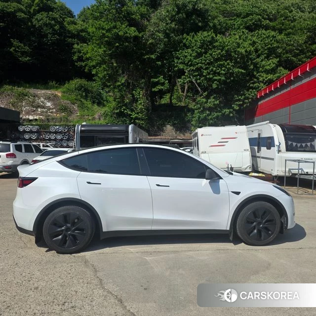 Tesla Model Y id 4360125 из Кореи 14