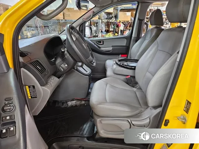 Hyundai The New Grand Starex id 3778943 из Кореи 17