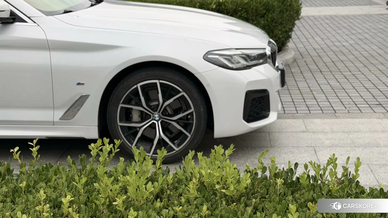 BMW 5 series id 4498646 из Китая 13
