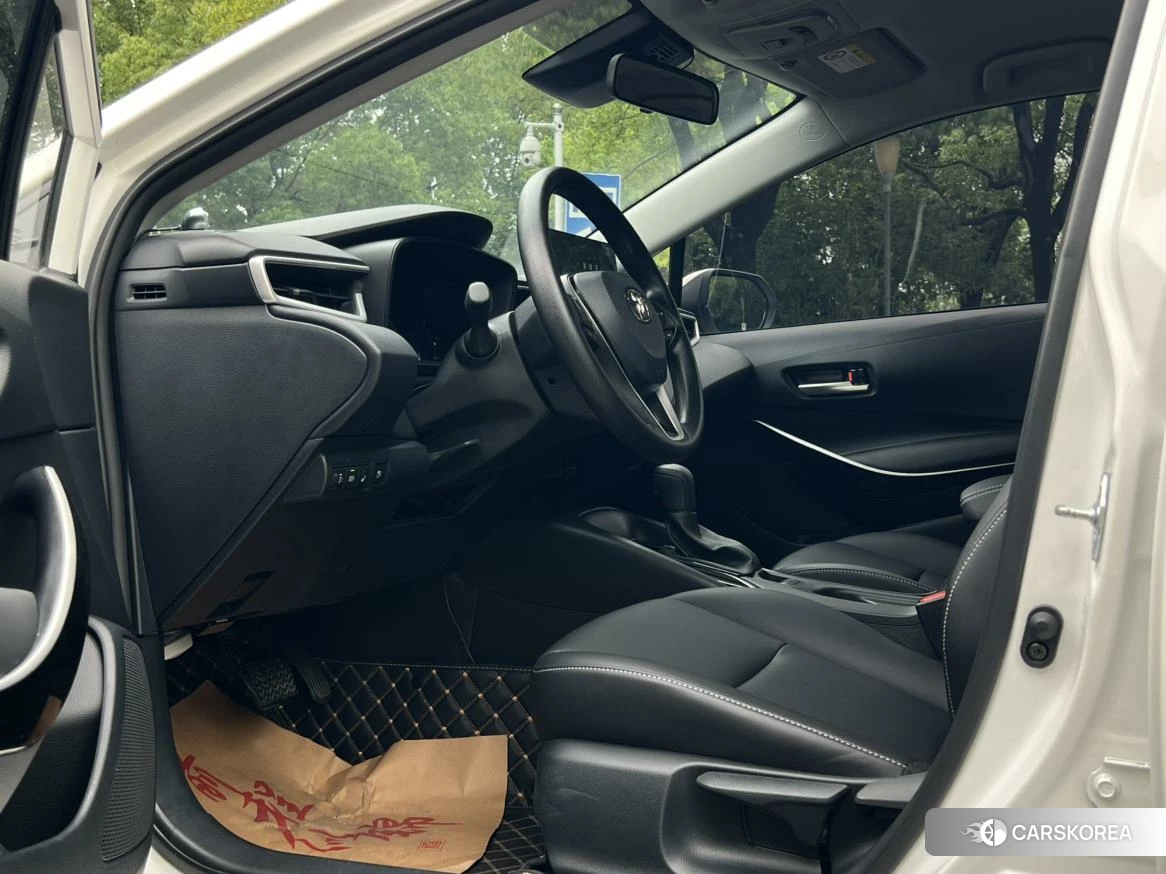 Toyota Corolla id 4485484 из Китая 28