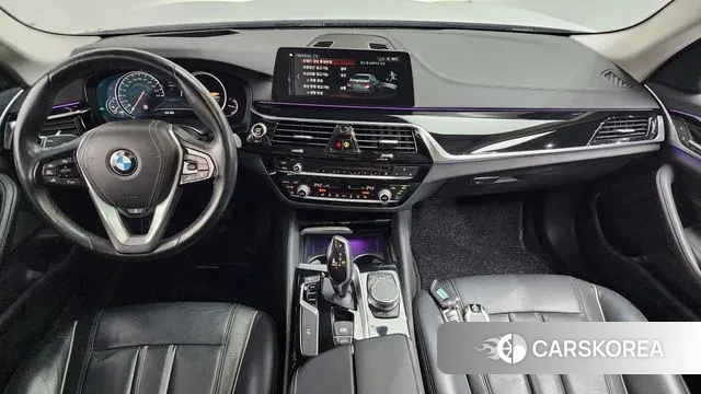 BMW 5 Series (G30) id 3677393 из Кореи 17