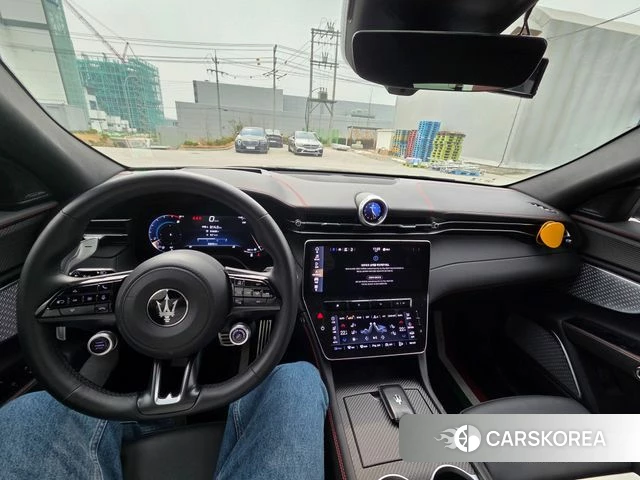 Maserati Grecale id 3838421 из Кореи 17