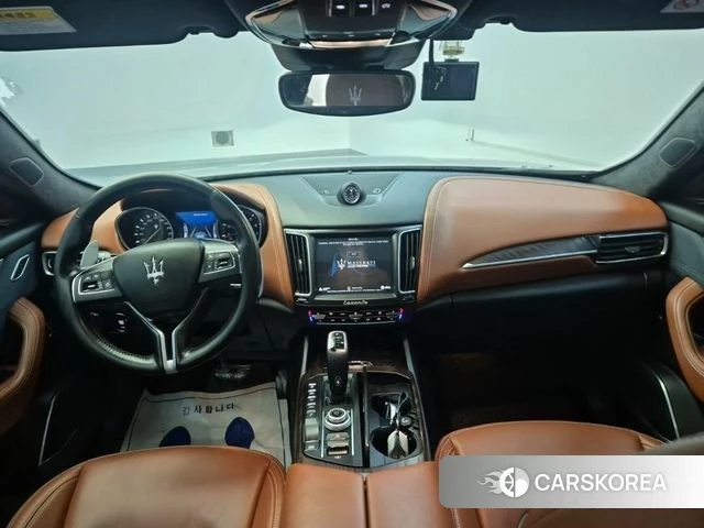 Maserati Levante id 3834656 из Кореи 15