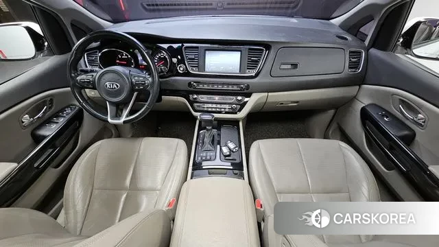 Kia All New Carnival id 3568772 из Кореи 17