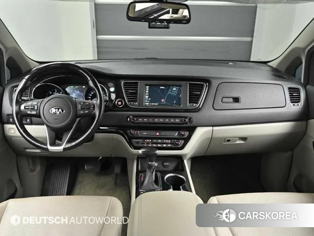 Kia The New Carnival id 4568173 из Кореи 17