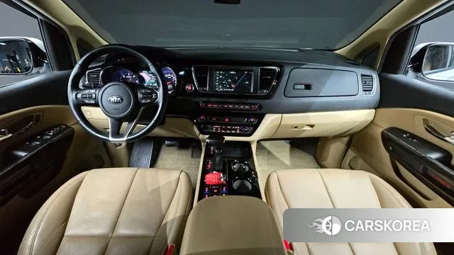 Kia The New Carnival id 2995441 из Кореи 17