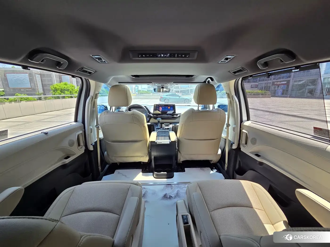 Toyota Sienna id 4622416 из Китая 17